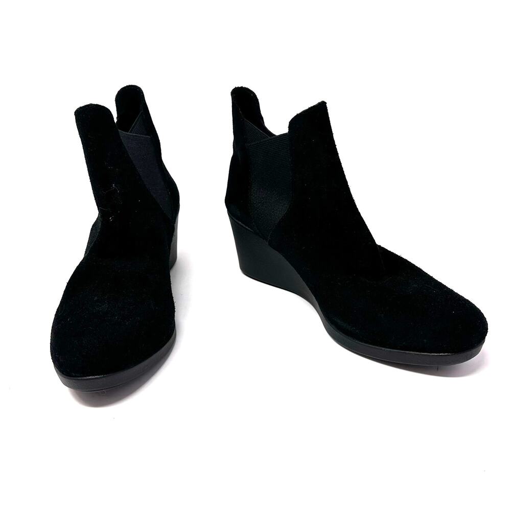 Crocs Size 7.5 Wedge Boot Black Slip On 2.5" Heel Comfort Bootie Casual Everyday